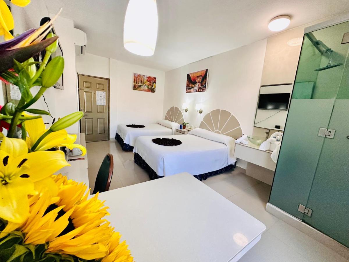 Hotel Plaza Caribe Cancún Zewnętrze zdjęcie