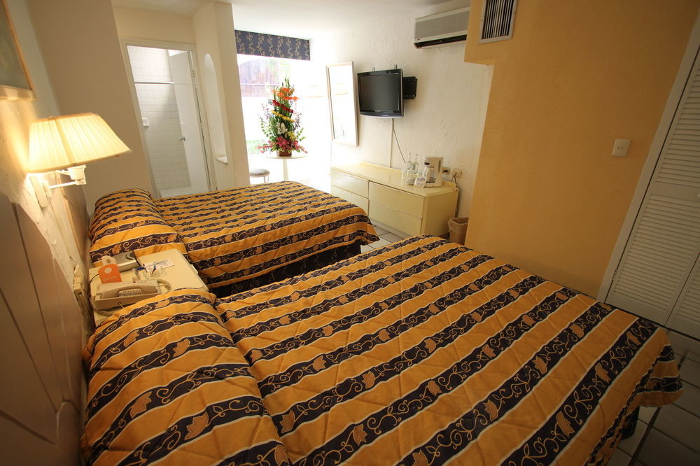 Hotel Plaza Caribe Cancún Zewnętrze zdjęcie